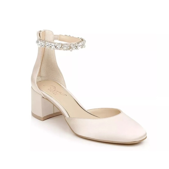 Badgley Mischka Shoes - Badgley Mischka Cathleen Block
Heel jewel sandals